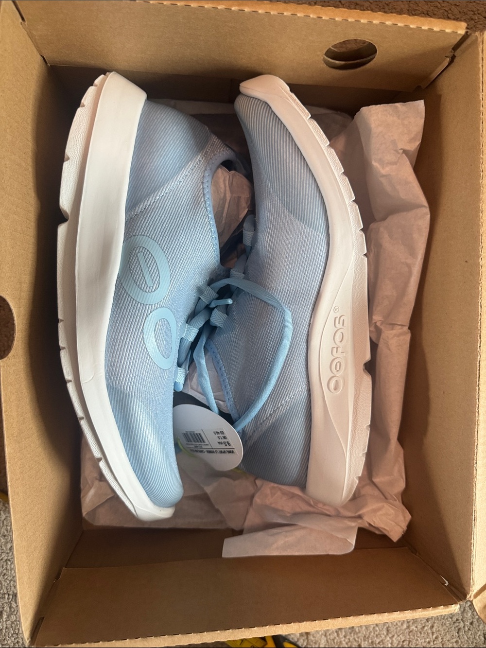 Oofos OOMG Sport LS Shoe White/Carolina Blue NWT